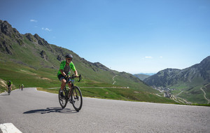 Dans la montée du Tourmalet